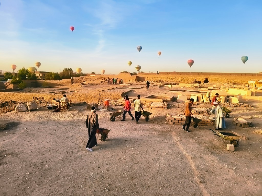 Campaña 2025_Tutmosis III_inicio 18ª campaña_04