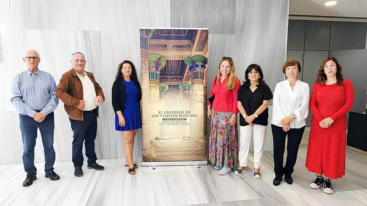 El Proyecto Tutmosis III estrecha lazos con el público andaluz de la Feria del Libro de Málaga a las V Jornadas de Egiptología de Almería